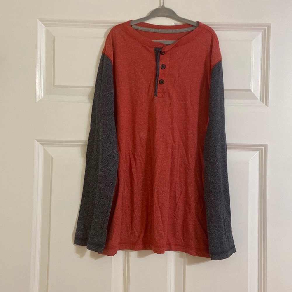 🧡 boy’s long sleeve henley